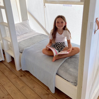 Luxe Tent Silver Seaview : Kinderkamer met stapelbed en een 1 persoonsbed