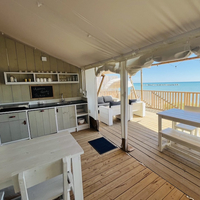 Luxe Tent Gold Seaview : Keuken met zeezicht