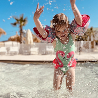 Villa Alwin Beach Resort Zwembad : Lekker spelen met water