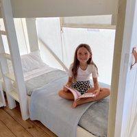 Luxe Tent Gold Seaview : Slaapkamer met stapelbed en 1 persoonsbed