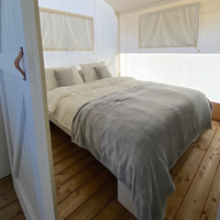 Luxe Tent Diamond Seaview : De master-bedroom 
