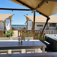 Luxe Tent Diamond Beach : Uitzicht vanaf de veranda